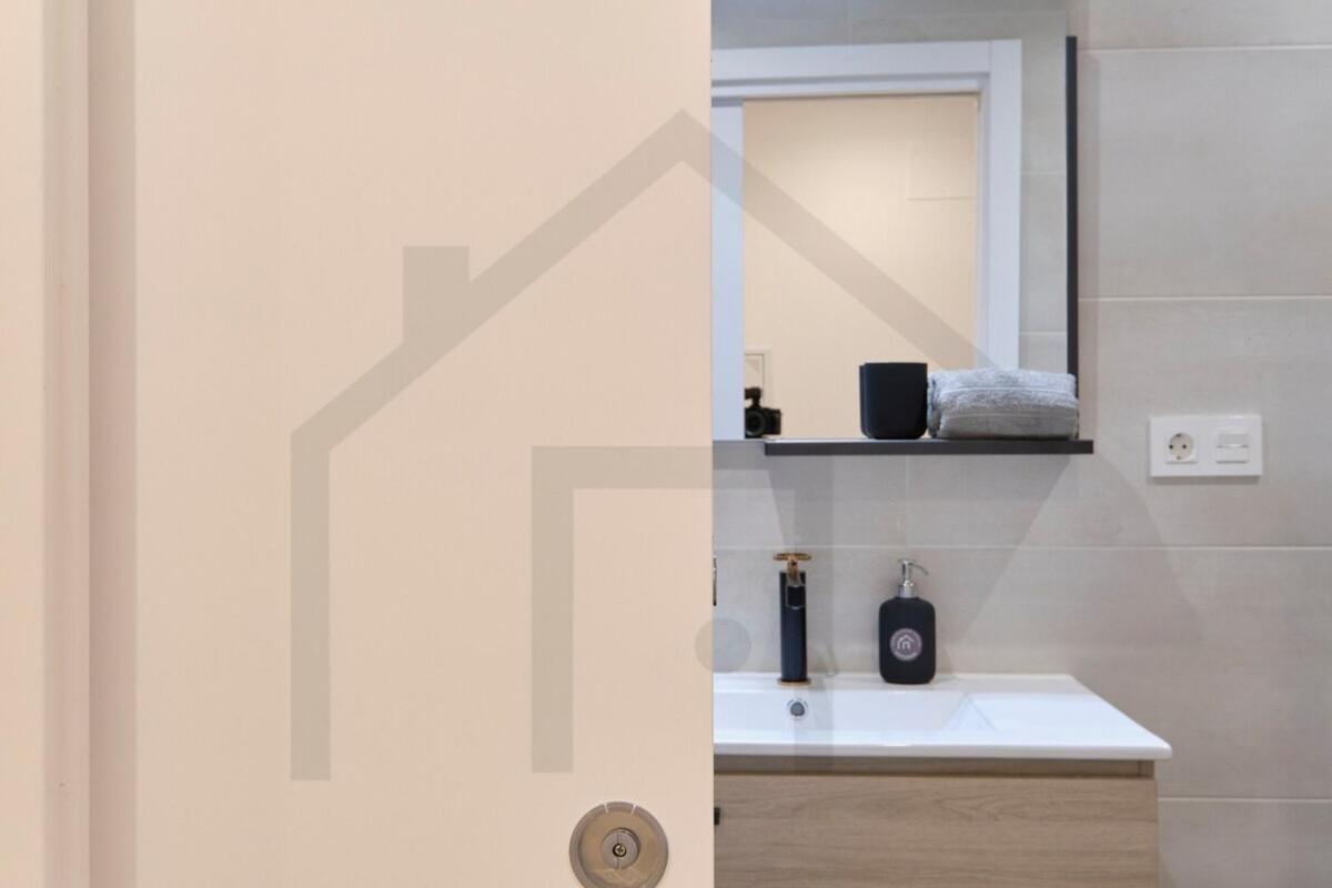 Cervantes - Apartamento A Estrenar Con Parking ヒホン エクステリア 写真