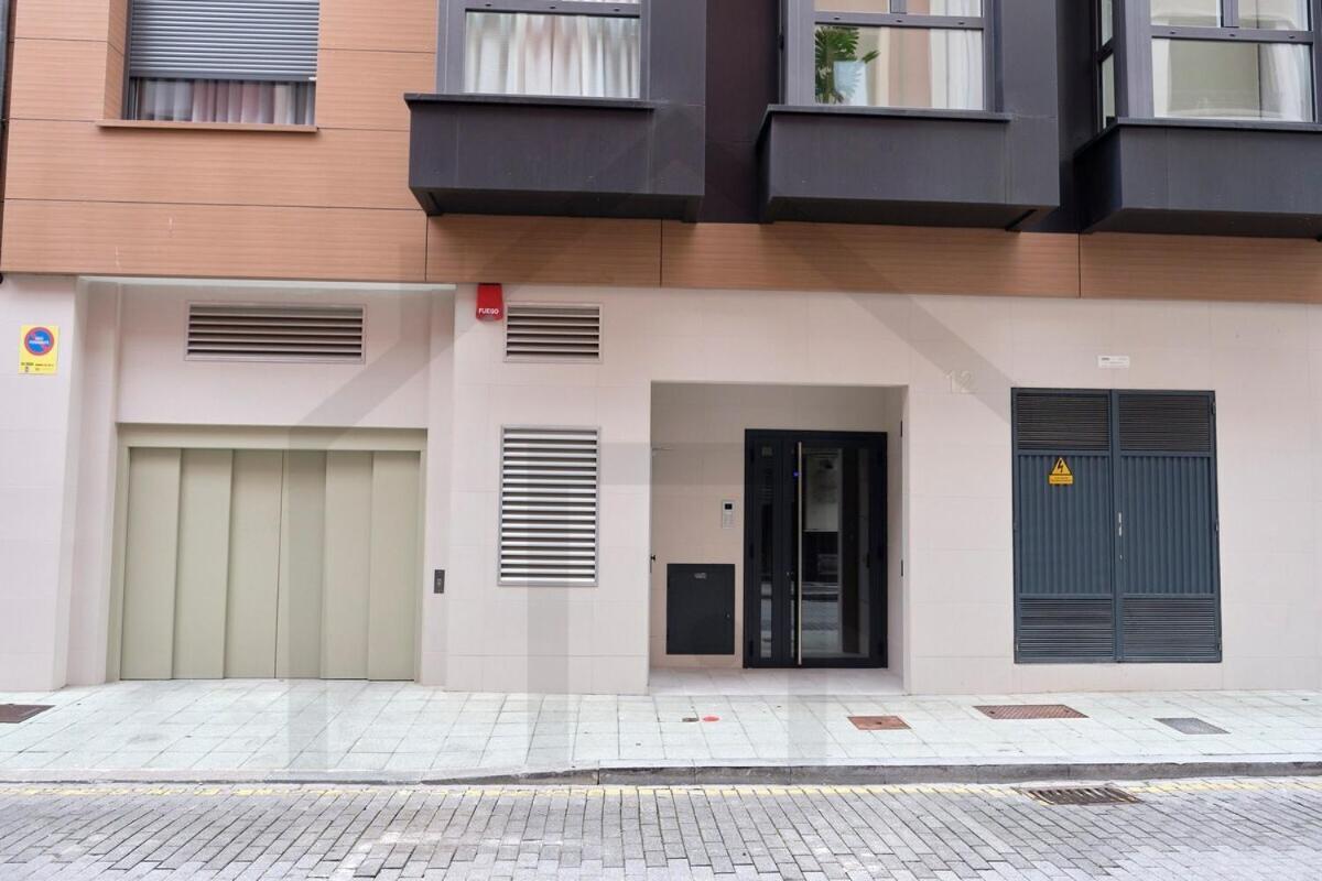 Cervantes - Apartamento A Estrenar Con Parking ヒホン エクステリア 写真
