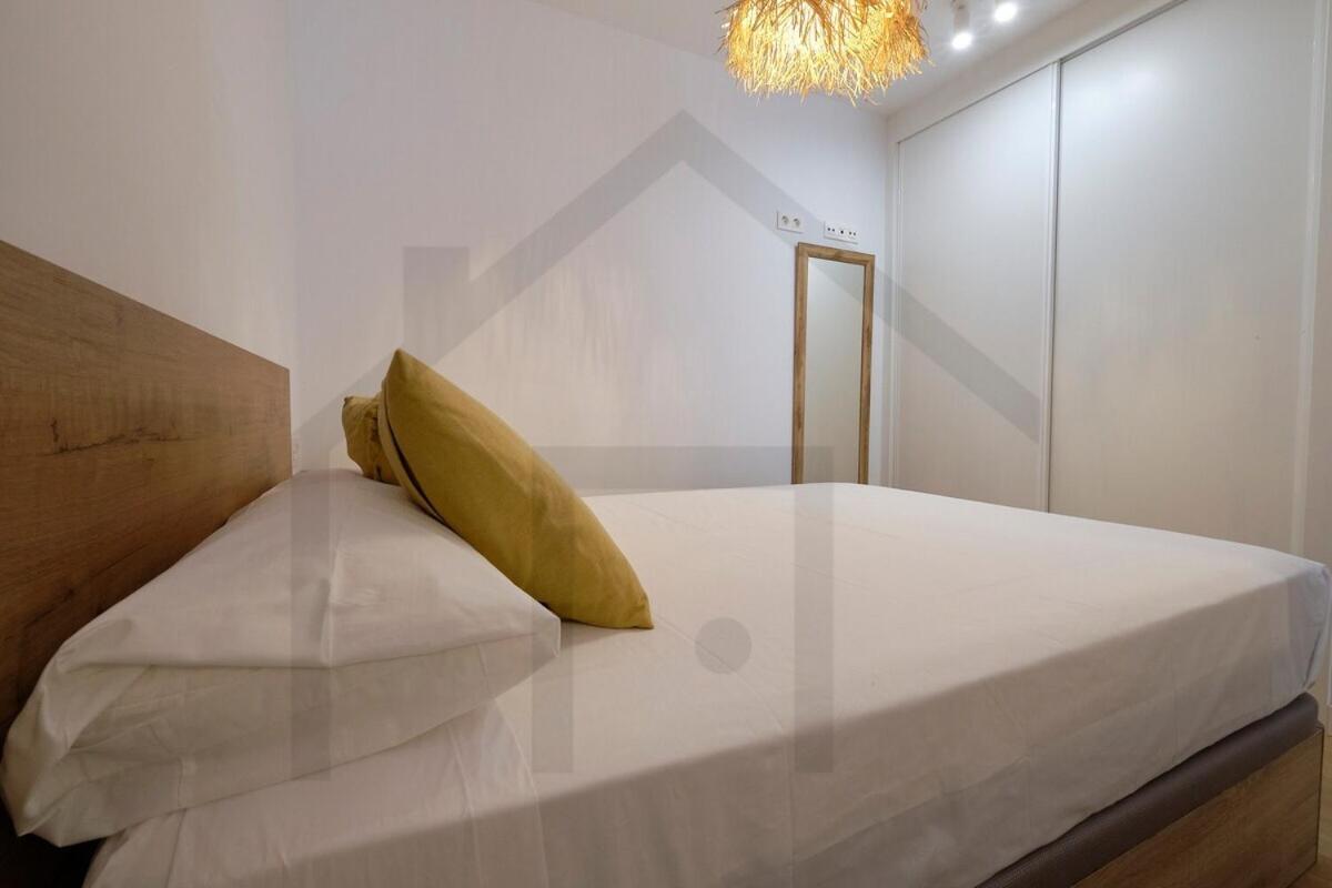 Cervantes - Apartamento A Estrenar Con Parking ヒホン エクステリア 写真